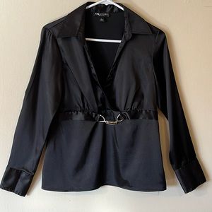 I. N. Studio, PL, black blouse, buckle in front,zipper on left side.
